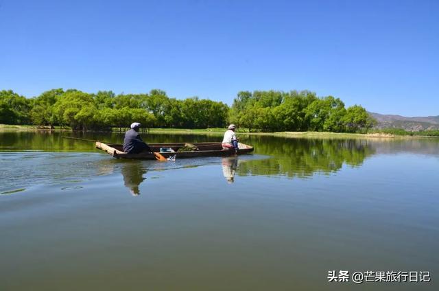 云南大理的这个高原湖泊，不愧为金庸笔下的剑湖，果然不同凡响