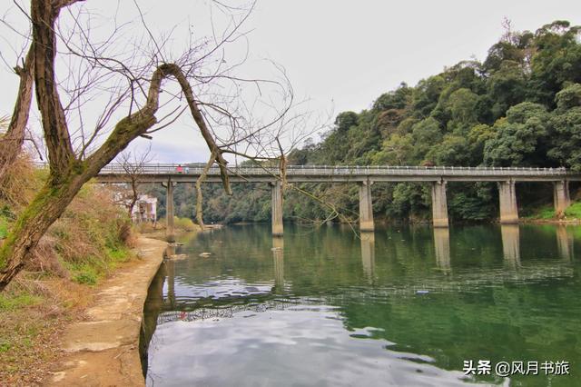 1街18巷串起婺源千年古村与木雕宝库，一水西流成就徽州草鞋码头