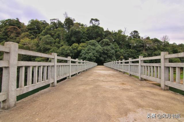 1街18巷串起婺源千年古村与木雕宝库，一水西流成就徽州草鞋码头