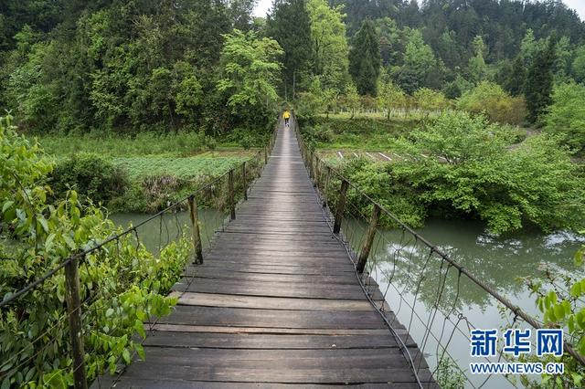 湖北咸丰蛮台子：隐藏在大山深处的土家寨子