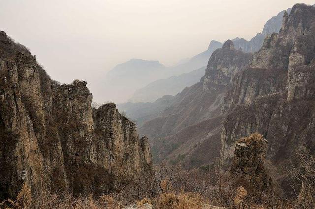 “山东”和“山西”都带“山”，这里的“山”，是指的同一座吗？